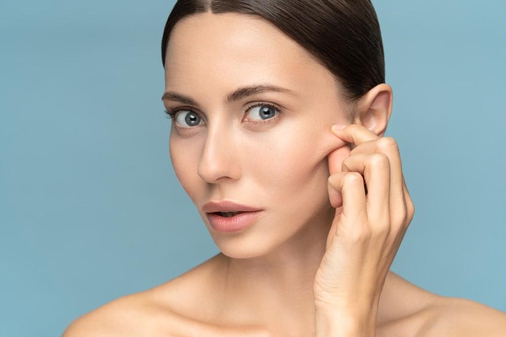 Skin Tightening Skin Tightening image